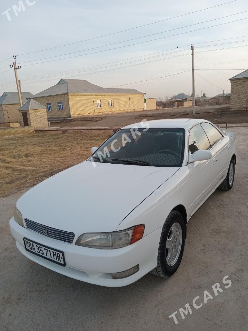 Toyota Mark II 1994 - 35 000 TMT - Мургап - img 2