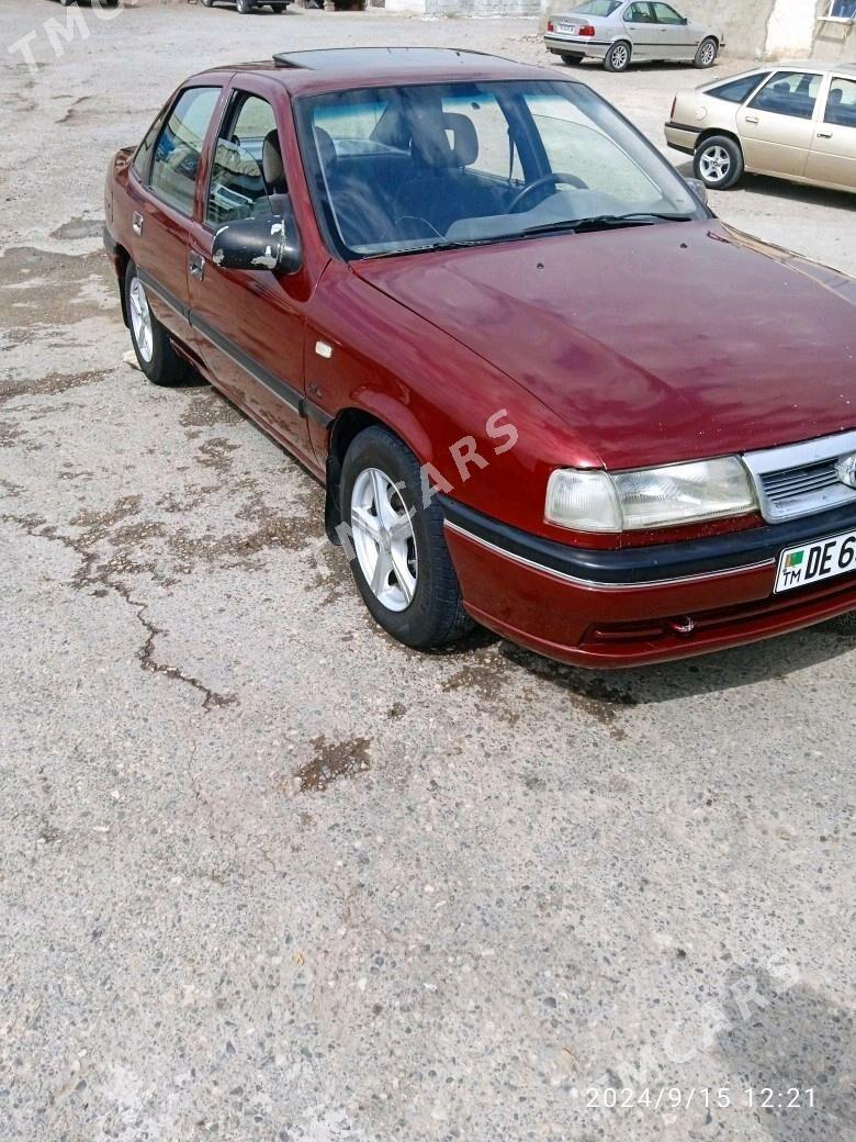 Opel Vectra 1992 - 40 000 TMT - Gyzylarbat - img 3