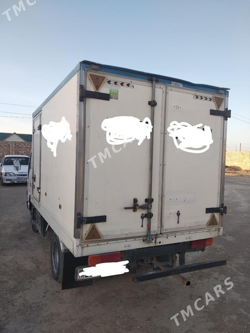 Mitsubishi Canter 1994 - 140 000 TMT - Туркменбаши - img 5