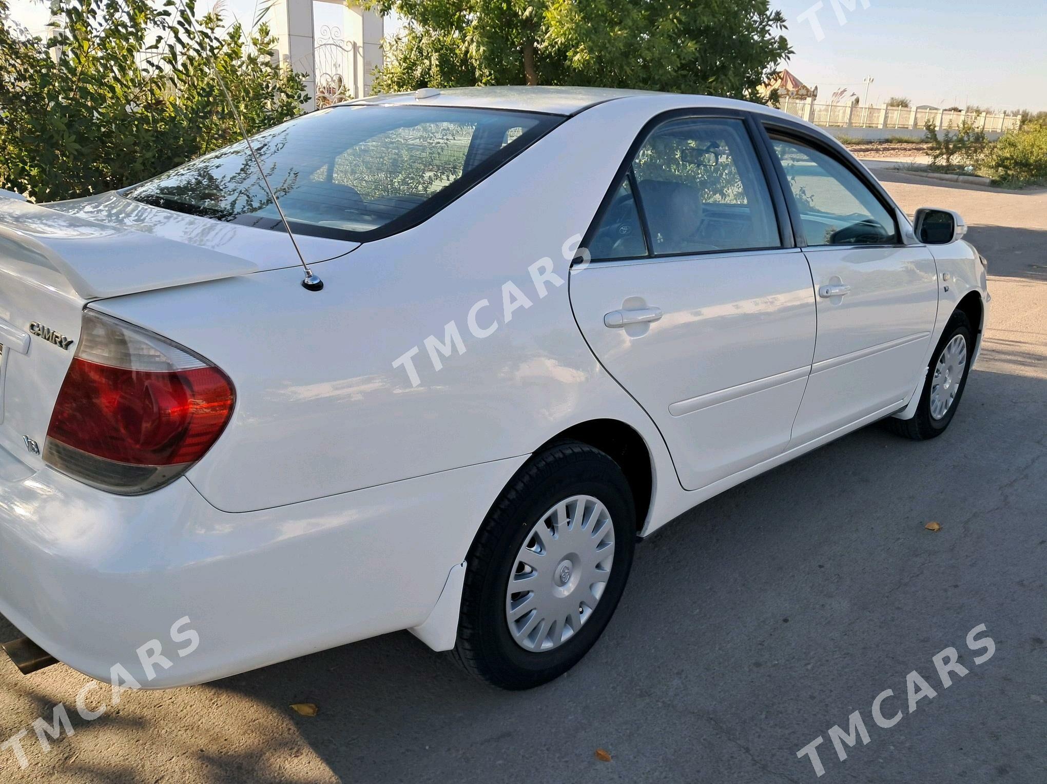 Toyota Camry 2004 - 125 000 TMT - Şabat etr. - img 3