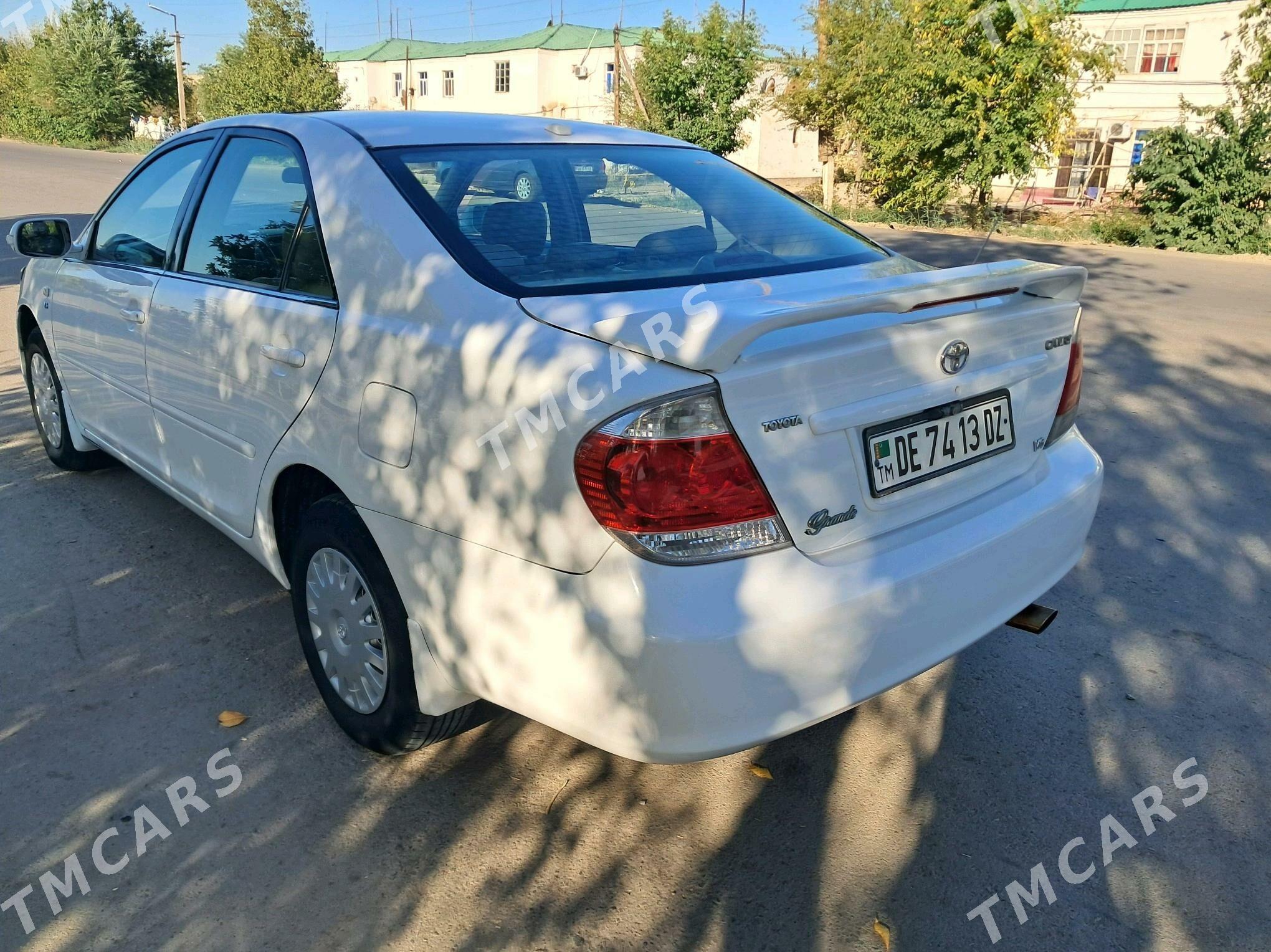 Toyota Camry 2004 - 125 000 TMT - Şabat etr. - img 5