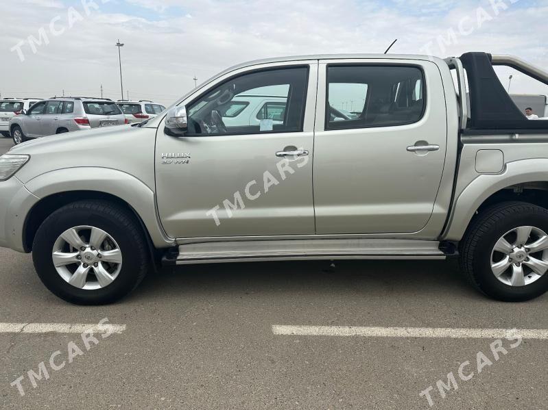 Toyota Hilux 2014 - 420 000 TMT - Köşi - img 5