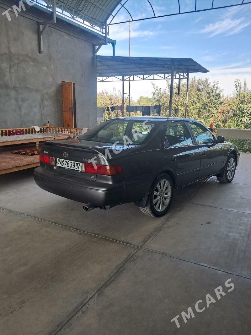 Toyota Camry 2000 - 125 000 TMT - Дашогуз - img 2