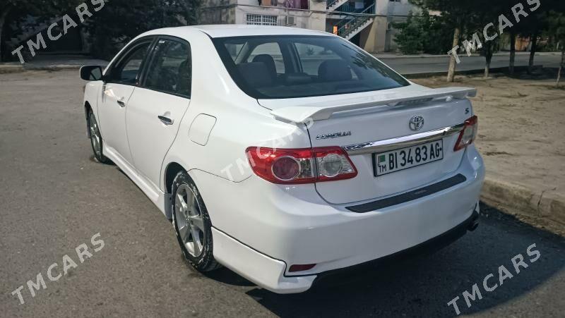 Toyota Corolla 2012 - 155 000 TMT - 6 мкр - img 4