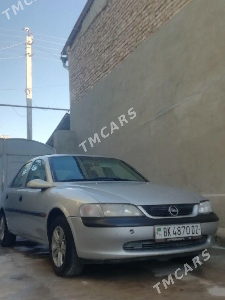 Opel Vectra 1998 - 35 000 TMT - Губадаг - img 4