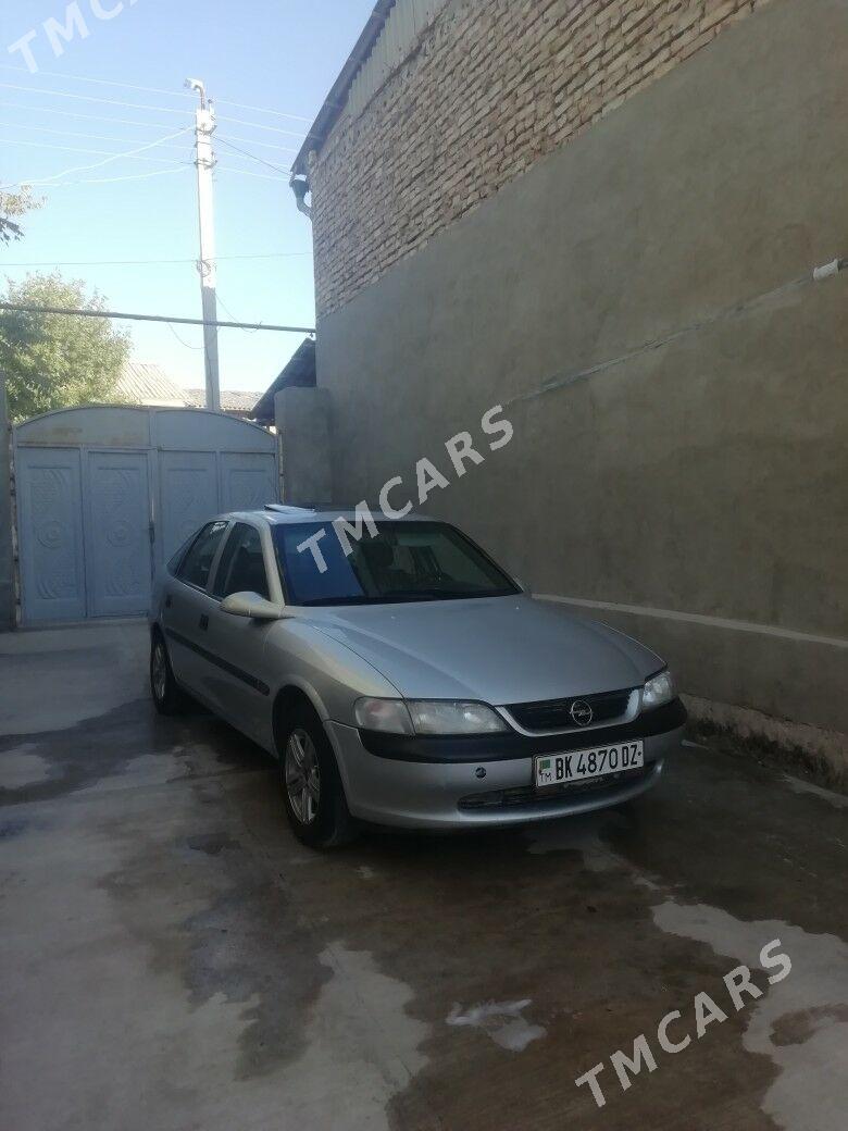 Opel Vectra 1998 - 35 000 TMT - Губадаг - img 5