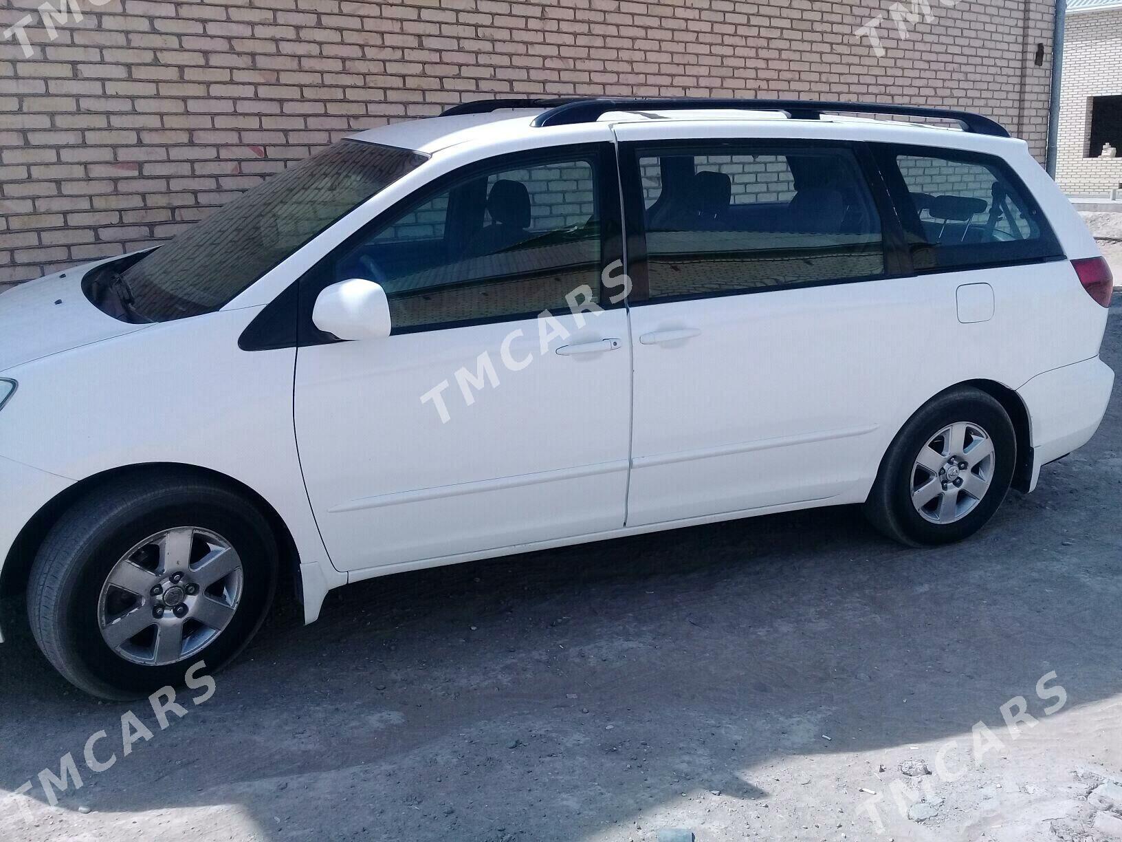 Toyota Sienna 2004 - 154 000 TMT - Сакарчага - img 7