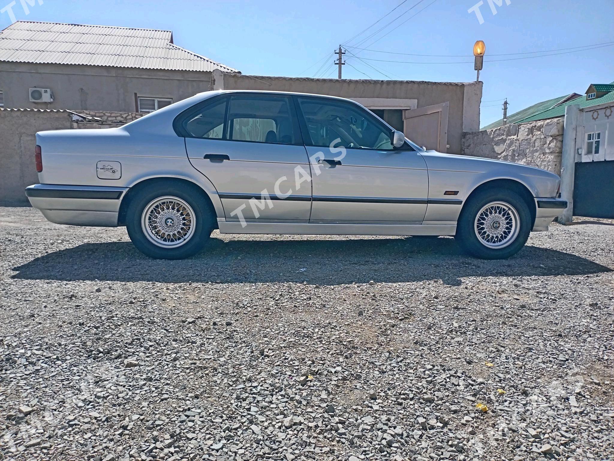 BMW 525 1991 - 35 000 TMT - Türkmenbaşy - img 5