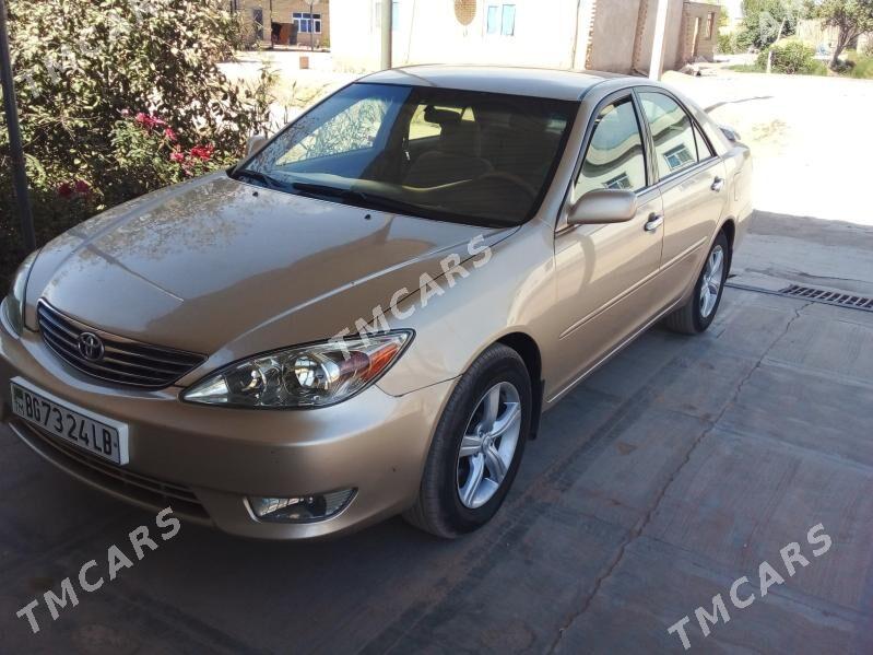 Toyota Camry 2004 - 130 000 TMT - Саят - img 2