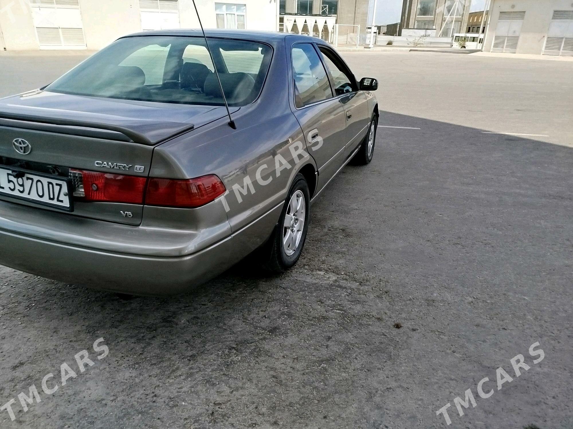 Toyota Camry 2000 - 135 000 TMT - Gurbansoltan Eje - img 2