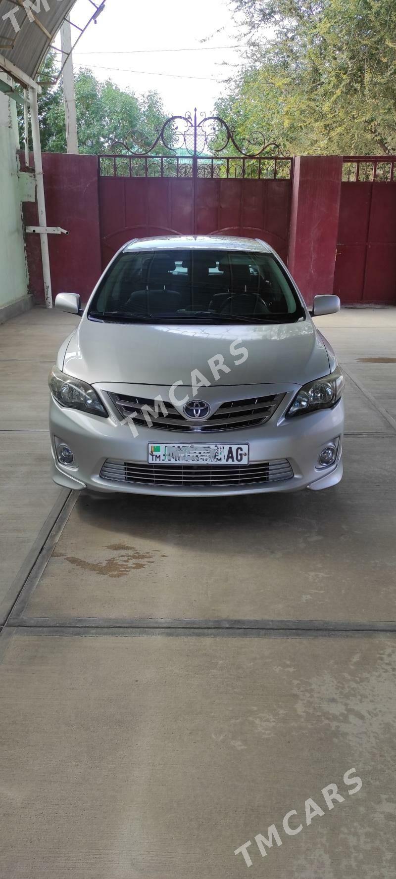 Toyota Corolla 2012 - 160 000 TMT - Ашхабад - img 4