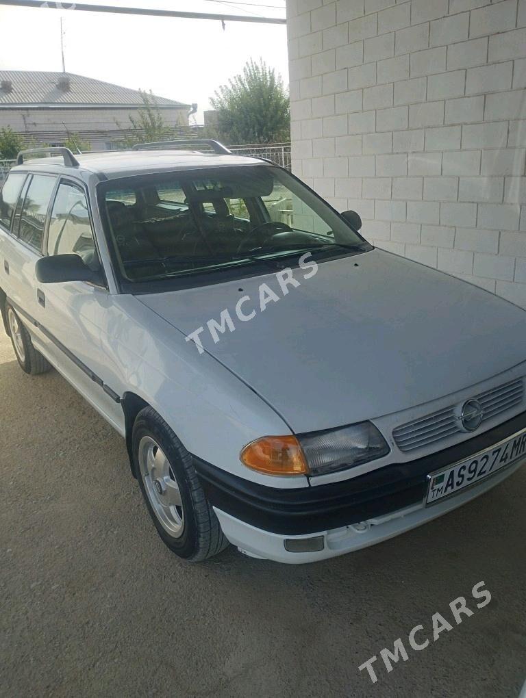 Opel Astra 1994 - 35 000 TMT - Мургап - img 3