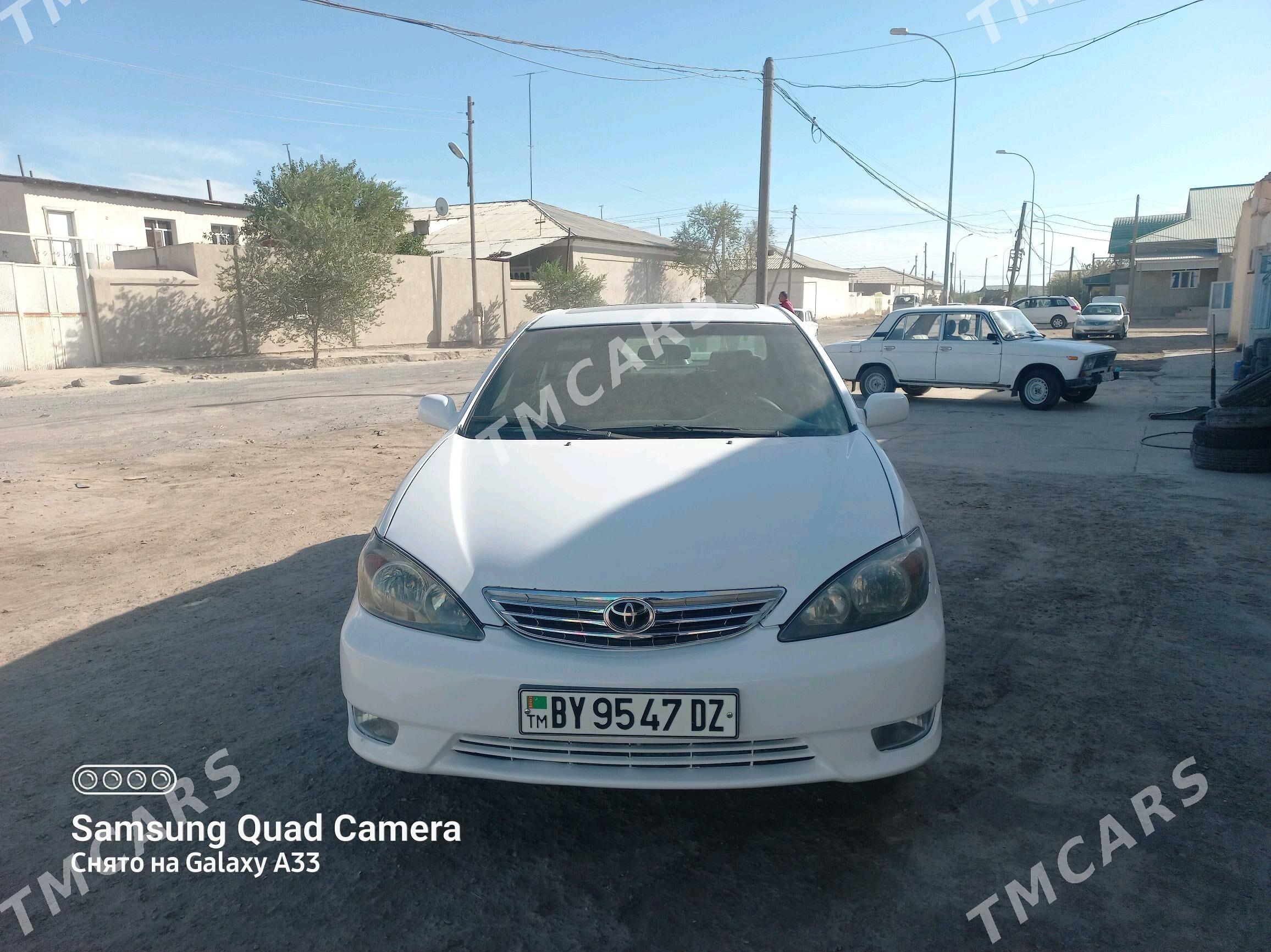 Toyota Camry 2003 - 125 000 TMT - Köneürgenç - img 2