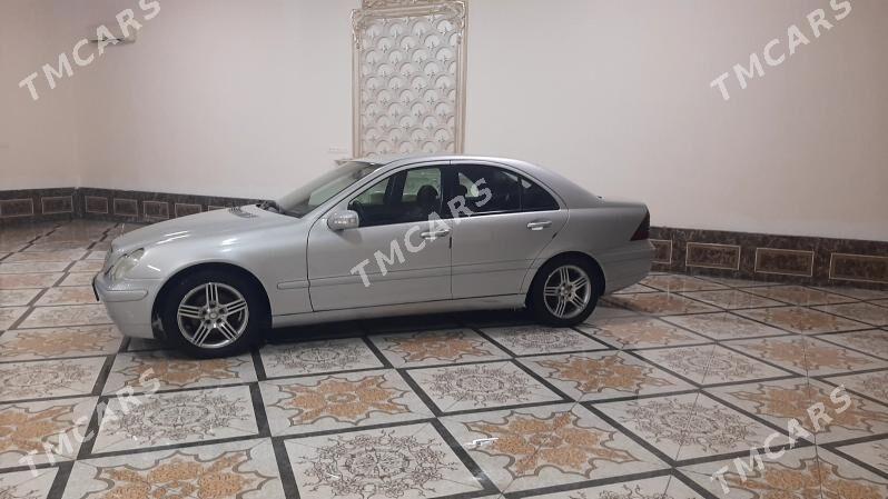 Mercedes-Benz C-Class 2003 - 100 000 TMT - Чарджоу - img 4