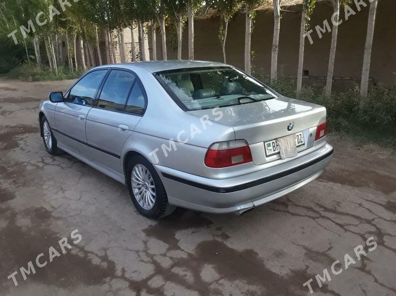 BMW E39 2002 - 90 000 TMT - Daşoguz - img 4