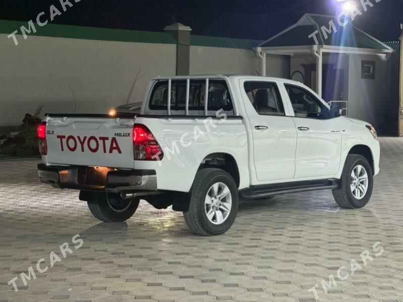 Toyota Hilux 2021 - 420 000 TMT - Mary - img 6