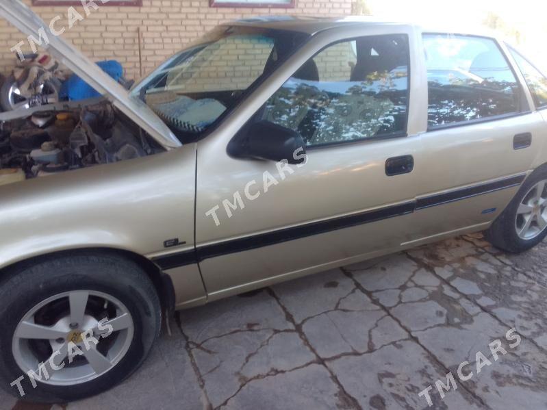 Opel Vectra 1994 - 25 000 TMT - Саят - img 2