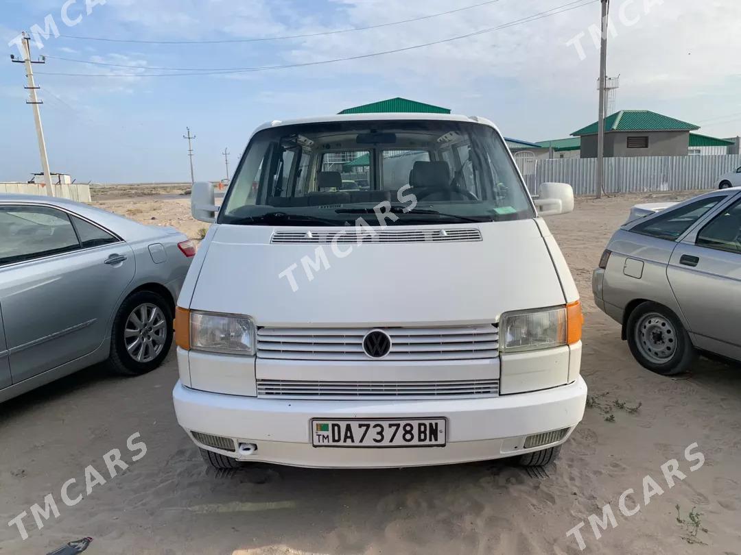 Volkswagen Transporter 1992 - 55 000 TMT - Туркменбаши - img 3