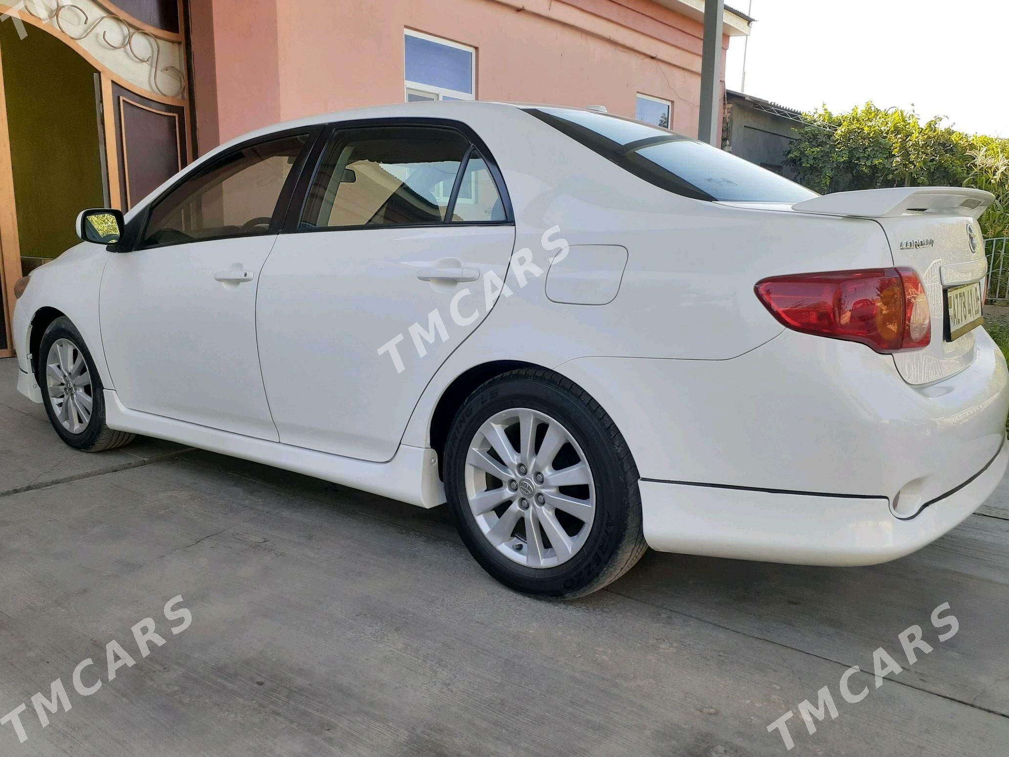 Toyota Corolla 2009 - 120 000 TMT - Çärjew - img 2