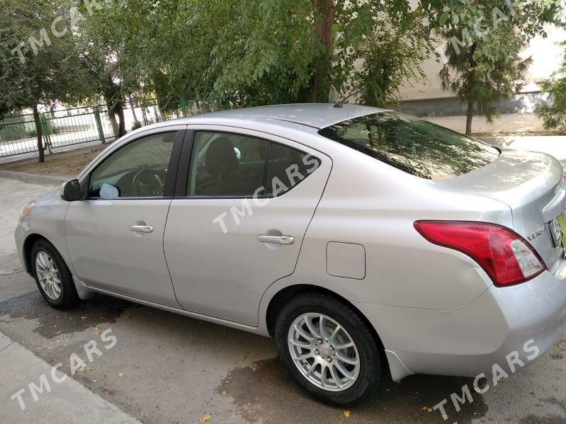 Nissan Versa 2012 - 100 000 TMT - Ашхабад - img 4