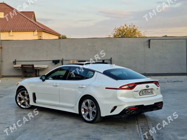 Kia Stinger 2018 - 350 000 TMT - Herrikgala - img 2