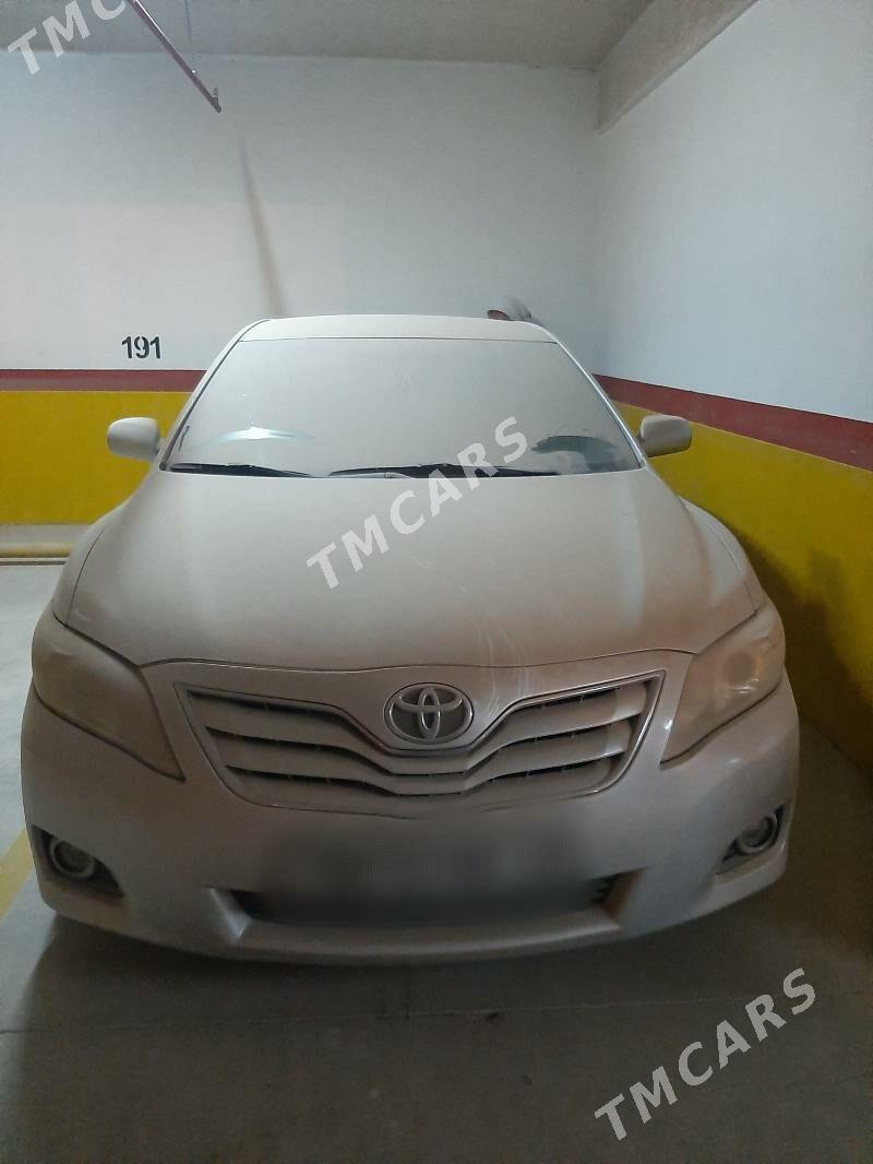 Toyota Camry 2011 - 175 000 TMT - Дянев - img 4