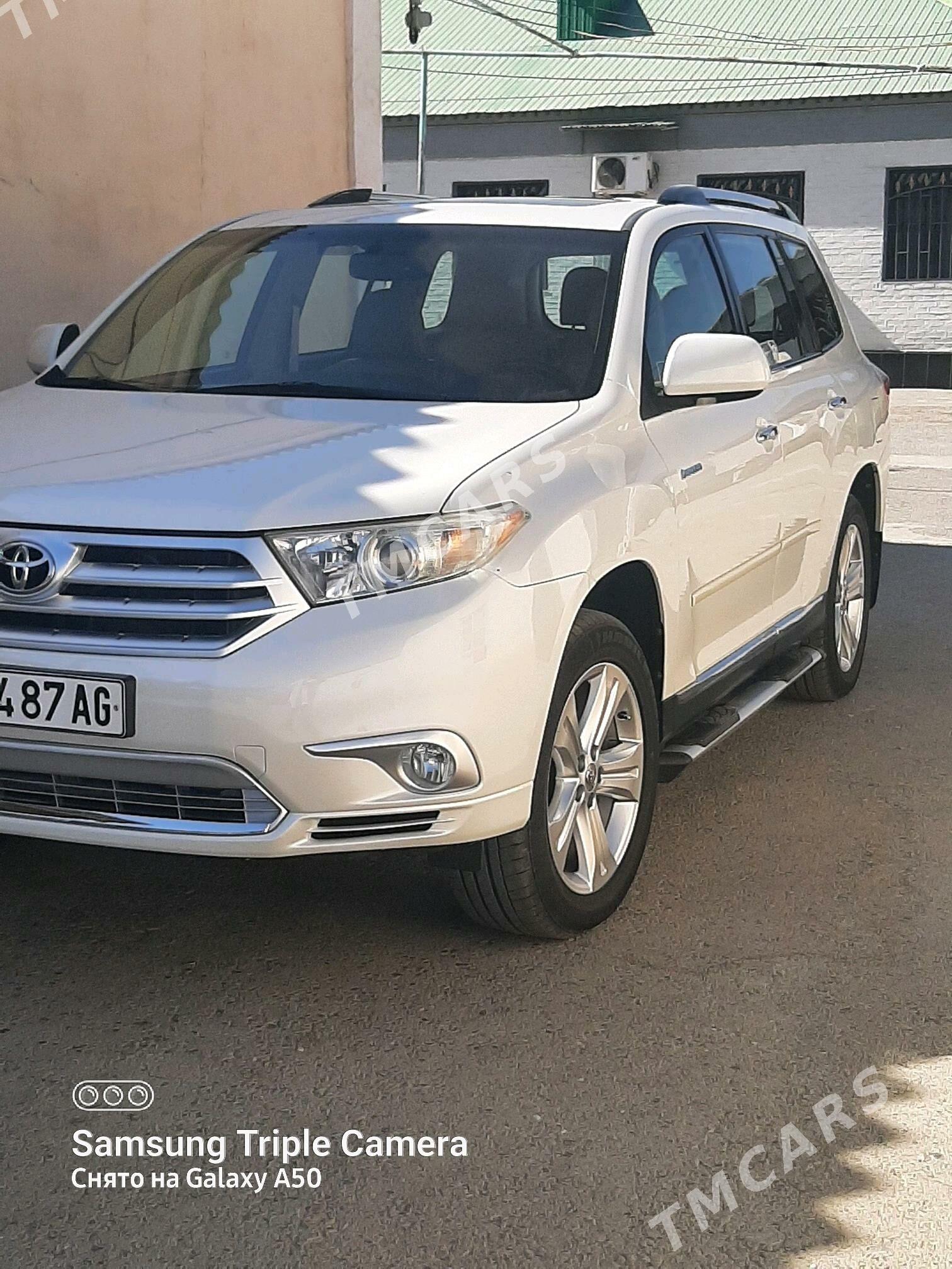 Toyota Highlander 2012 - 325 000 TMT - Aşgabat - img 2