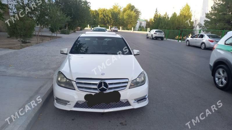 Mercedes-Benz C350 2011 - 200 000 TMT - Aşgabat - img 4