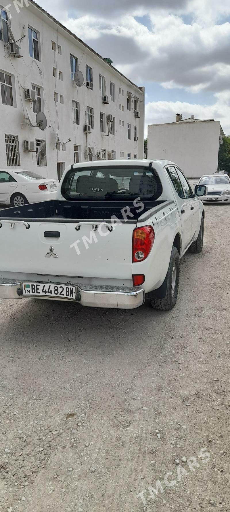 Mitsubishi L200 2012 - 125 000 TMT - Балканабат - img 6