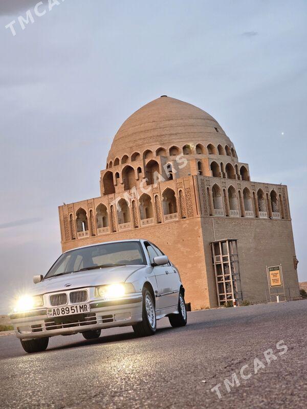 BMW 3 Series 1993 - 45 000 TMT - Байрамали - img 6