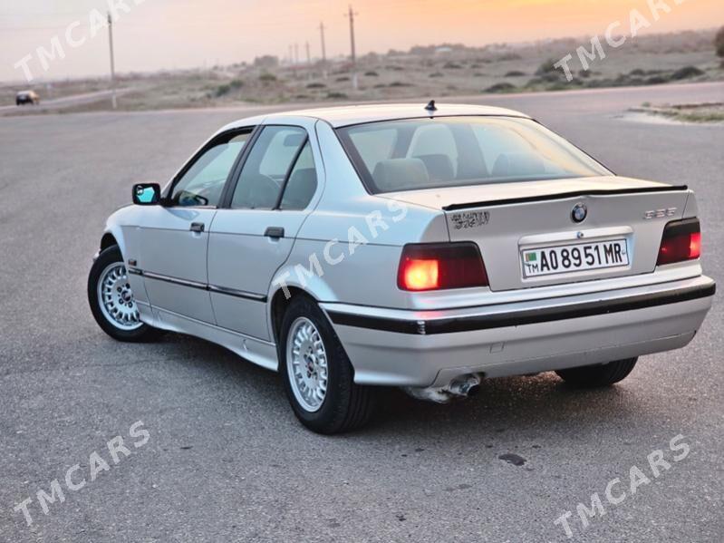 BMW 3 Series 1993 - 45 000 TMT - Baýramaly - img 8