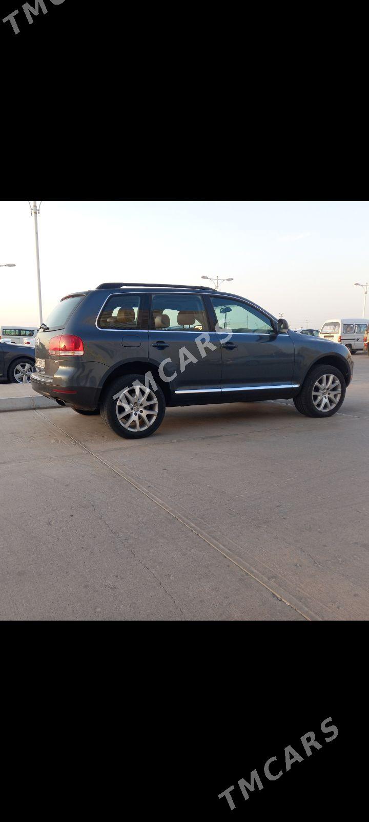 Volkswagen Touareg 2005 - 140 000 TMT - Türkmenabat - img 4