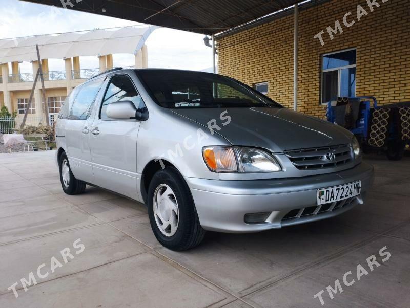 Toyota Sienna 2002 - 140 000 TMT - Ёлётен - img 3