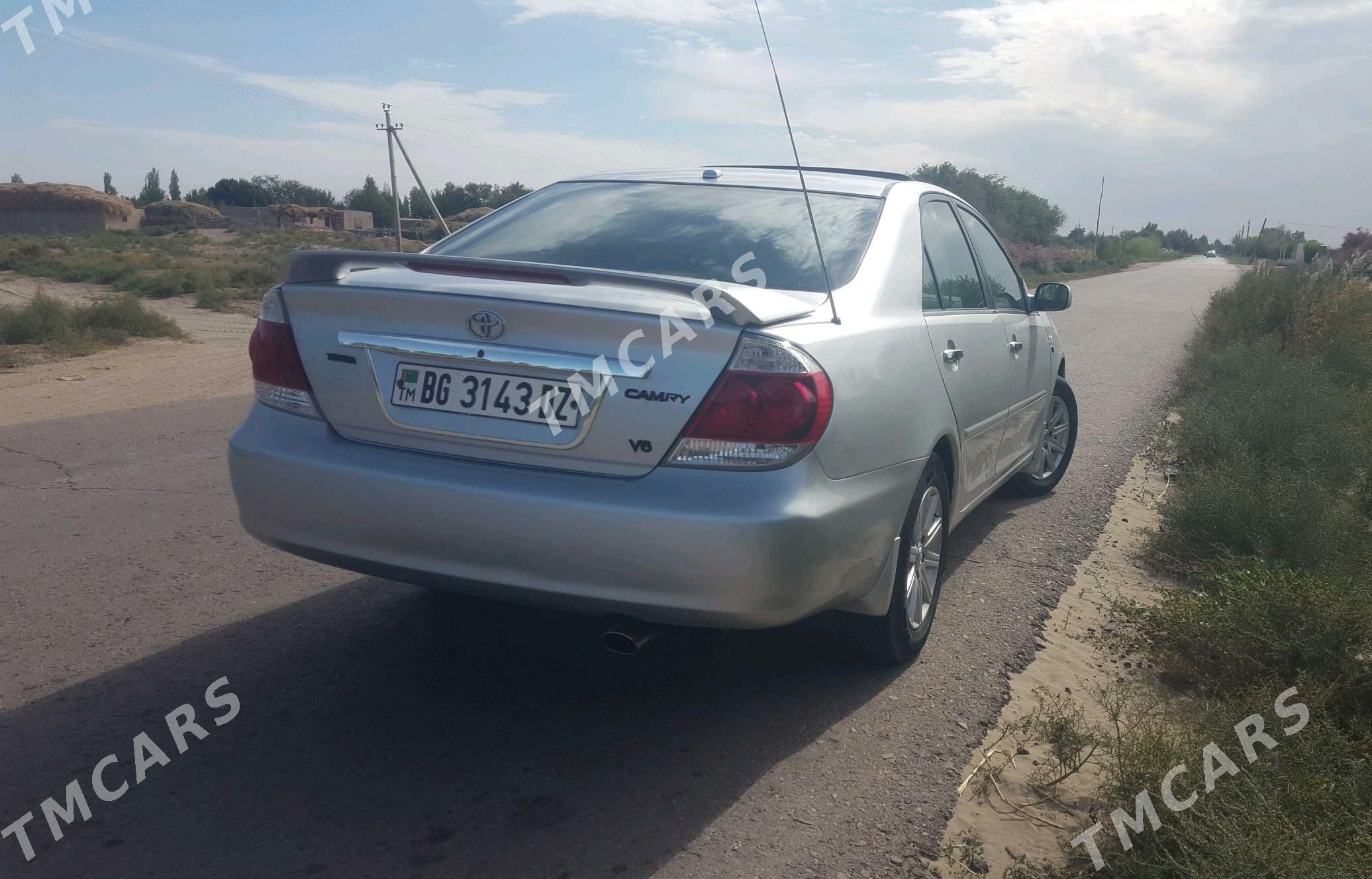 Toyota Camry 2003 - 155 000 TMT - Гурбансолтан Едже - img 3