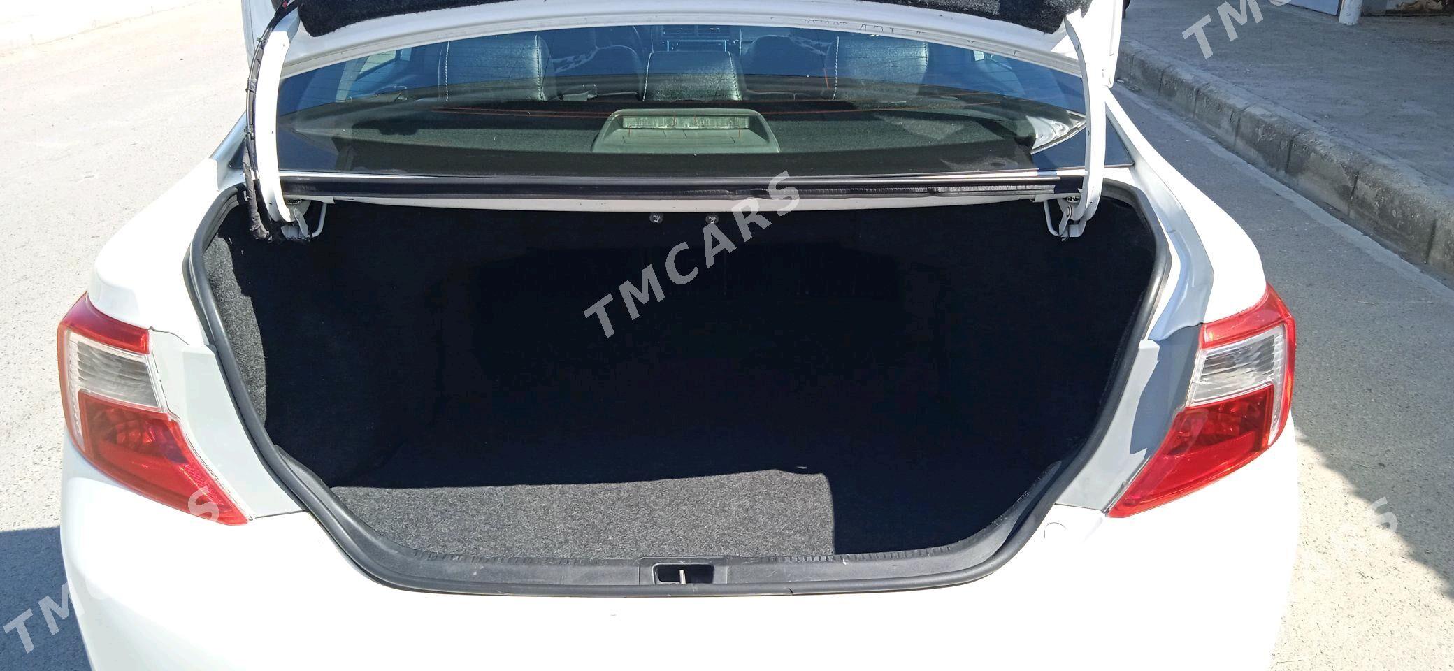 Toyota Camry 2013 - 185 000 TMT - Mary - img 8