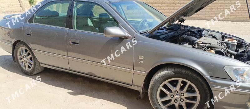 Toyota Camry 1999 - 130 000 TMT - Мары - img 3