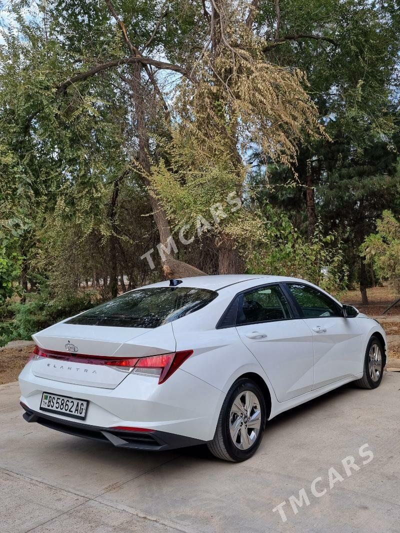 Hyundai Elantra 2021 - 285 000 TMT - Aşgabat - img 4