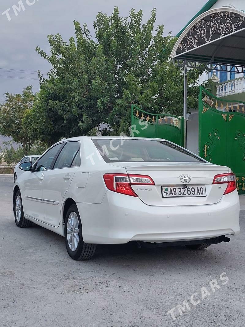 Toyota Camry 2013 - 250 000 TMT - Ашхабад - img 4