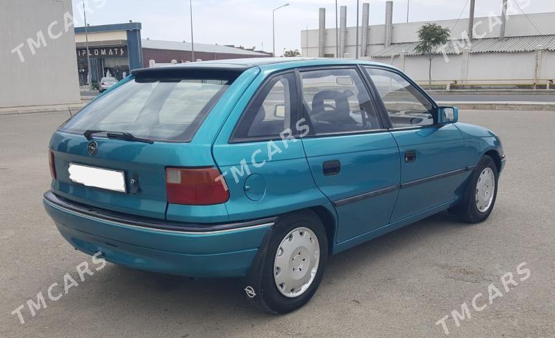 Opel Astra 1992 - 31 000 TMT - Мары - img 3