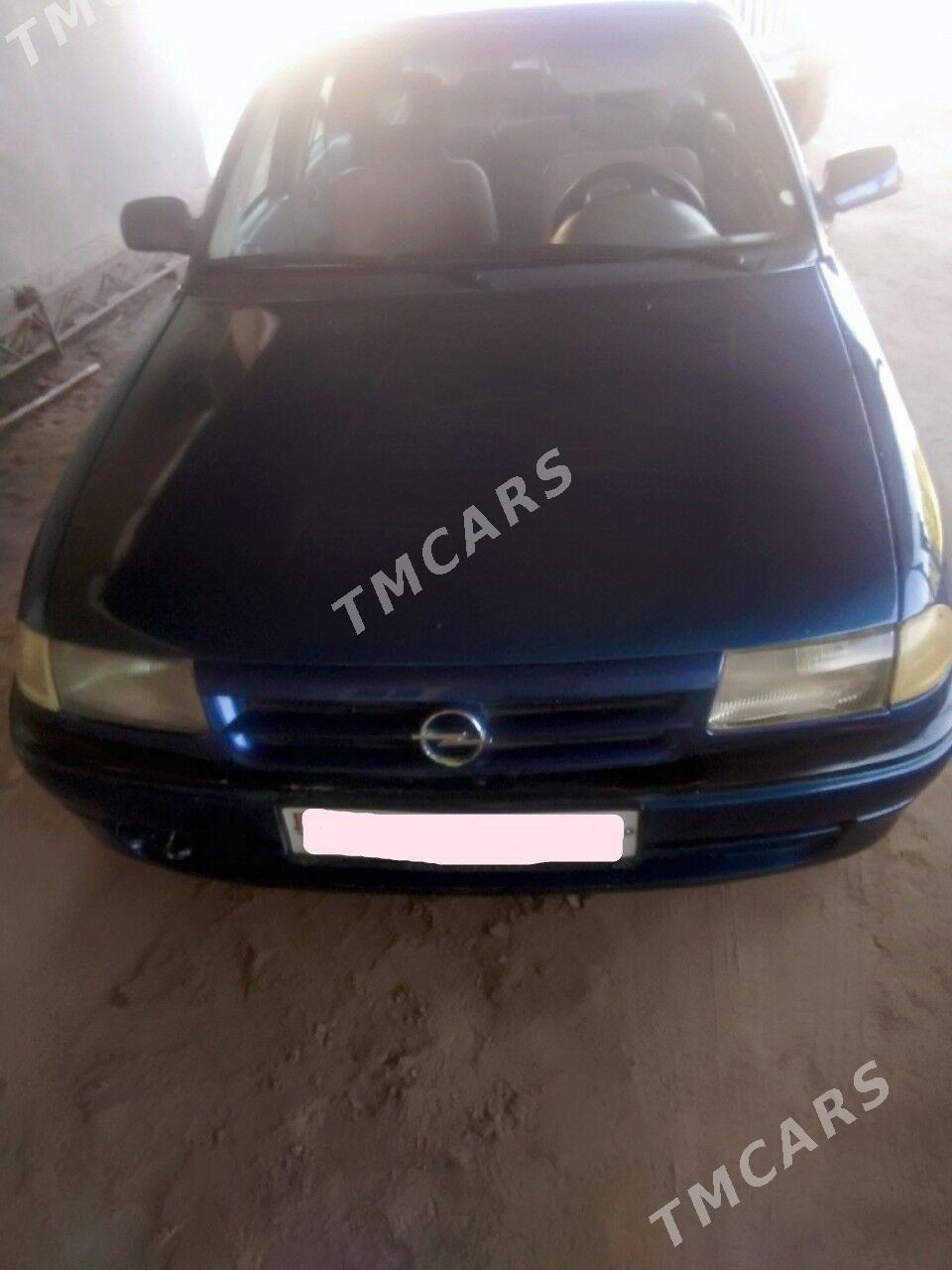 Opel Astra 1994 - 40 000 TMT - Garabekewül - img 2