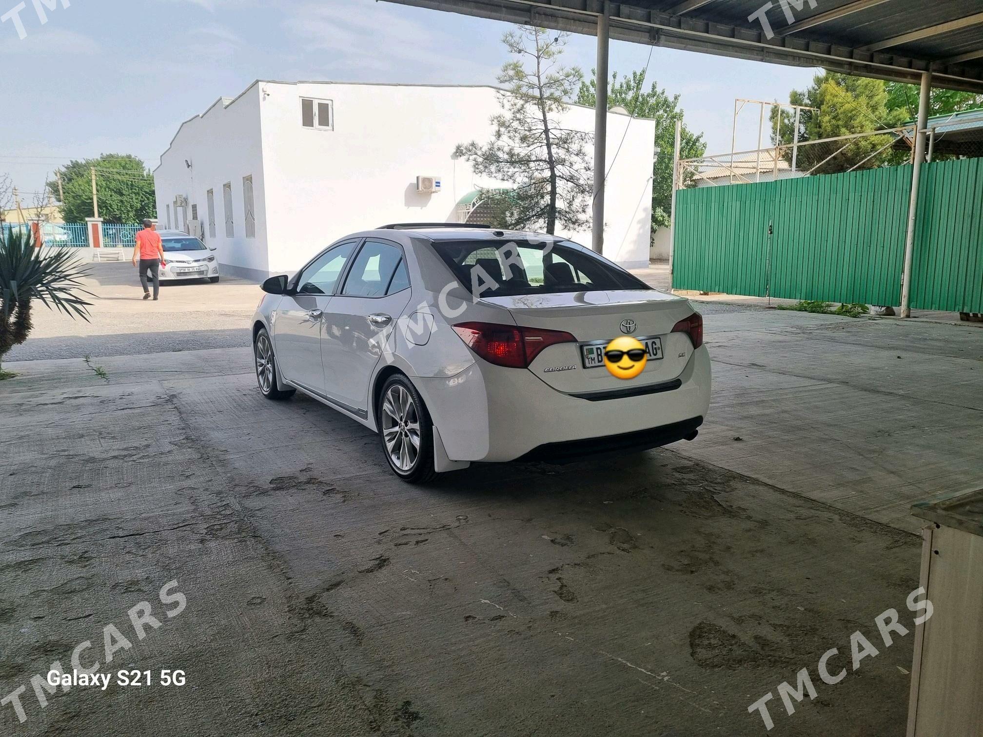 Toyota Corolla 2018 - 230 000 TMT - Aşgabat - img 5