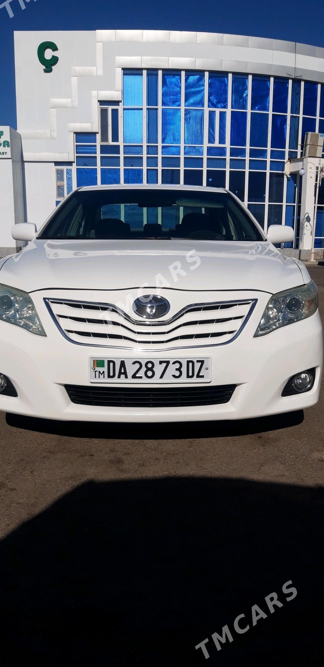 Toyota Camry 2010 - 171 000 TMT - Daşoguz - img 9