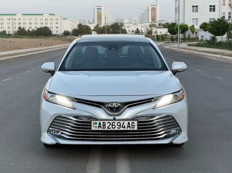 Toyota Camry 2018 - 455 000 TMT - Ашхабад - img 2