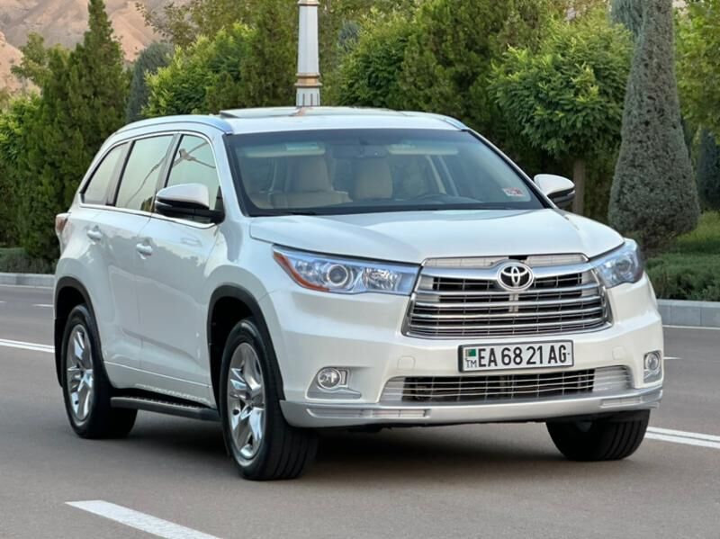 Toyota Highlander 2016 - 390 000 TMT - Podwoýski köç. (Bitarap Türkmenistan şaýoly) - img 2