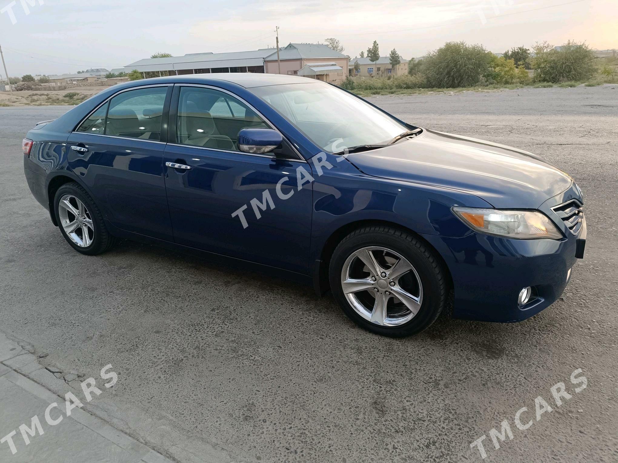 Toyota Camry 2011 - 155 000 TMT - Байрамали - img 3