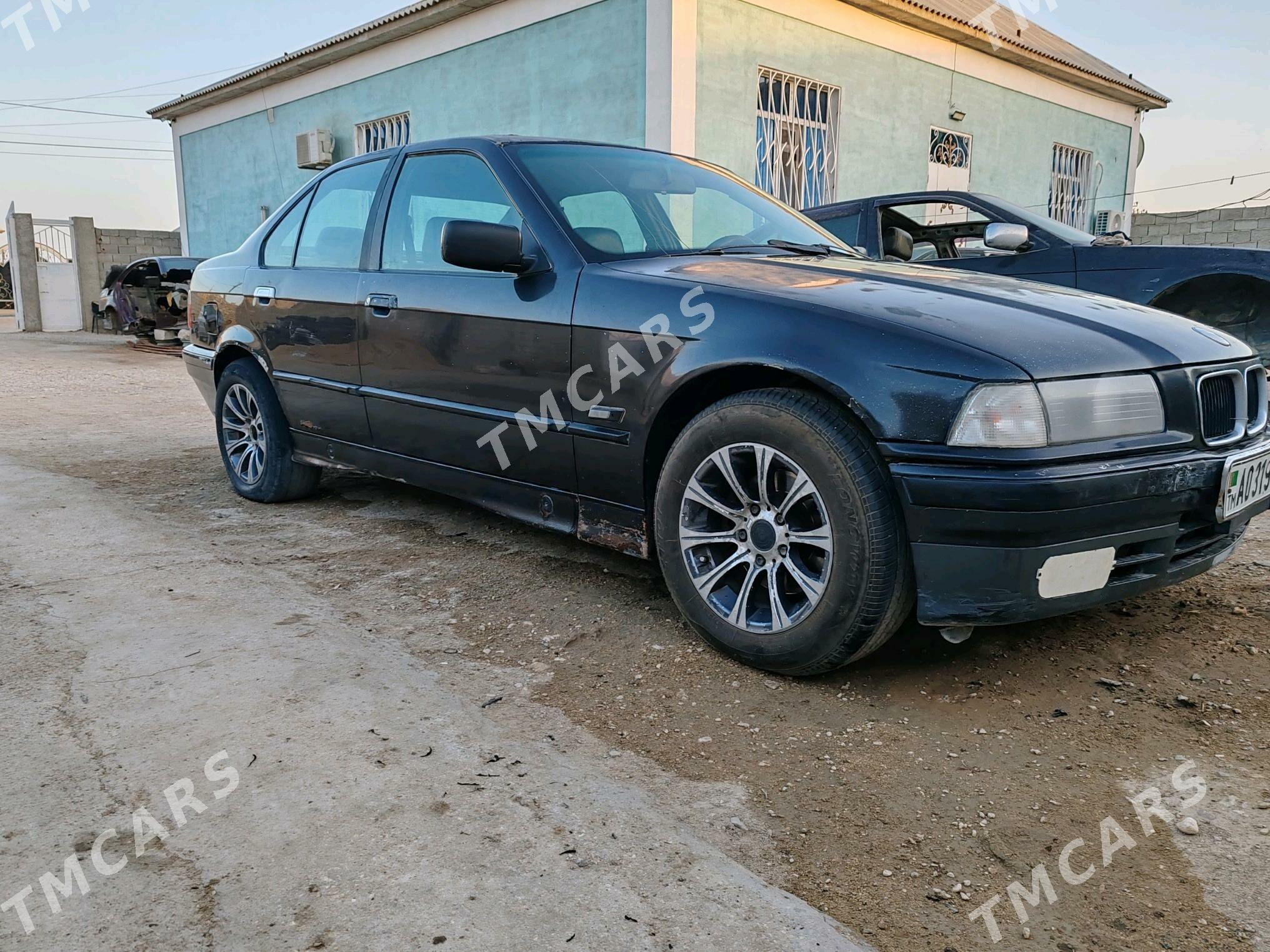 BMW 325 1991 - 15 000 TMT - Balkanabat - img 3