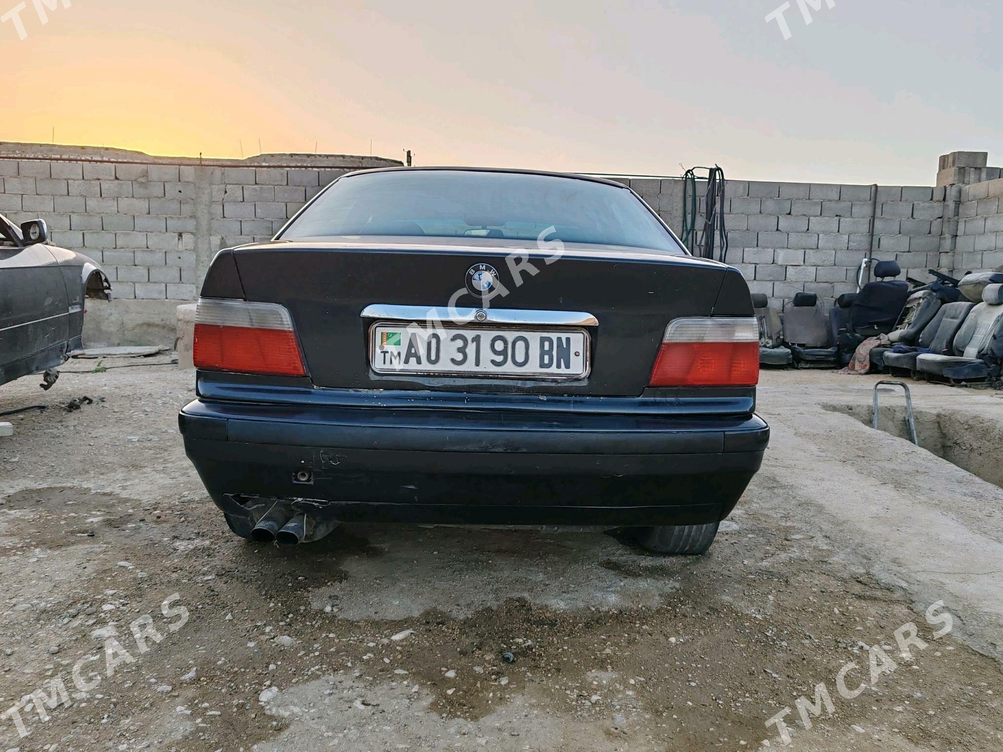 BMW 325 1991 - 15 000 TMT - Балканабат - img 4