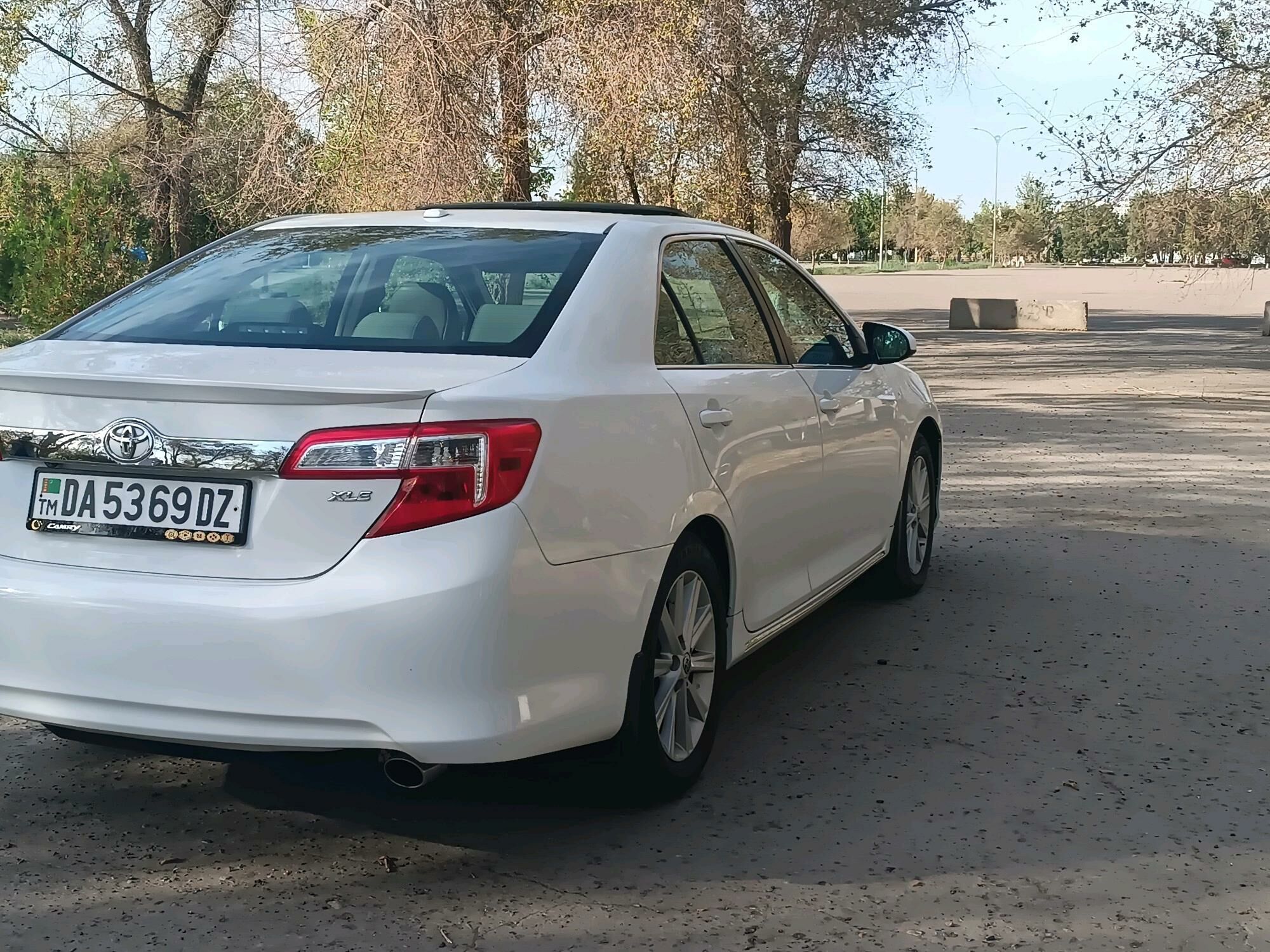 Toyota Camry 2013 - 220 000 TMT - Дашогуз - img 10