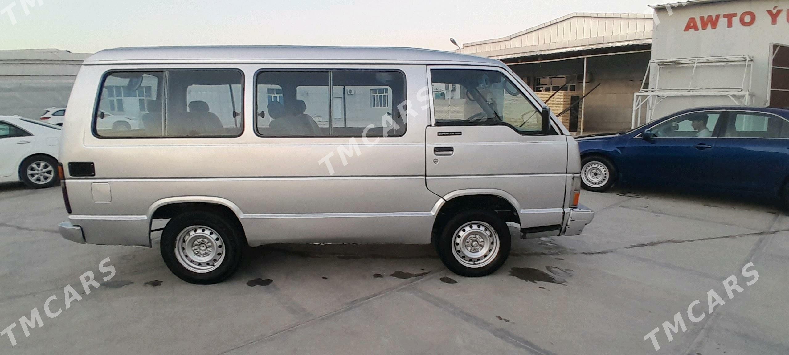 Toyota Hiace 1985 - 50 000 TMT - Сакарчага - img 2