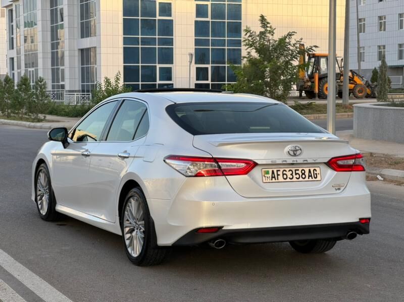 Toyota Camry 2018 - 441 000 TMT - Aşgabat - img 5